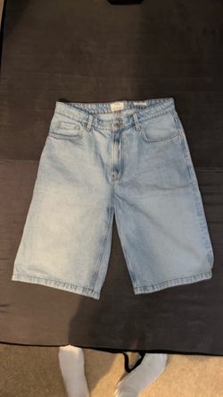 Light Wash Denim Jean Shorts SIZE 32