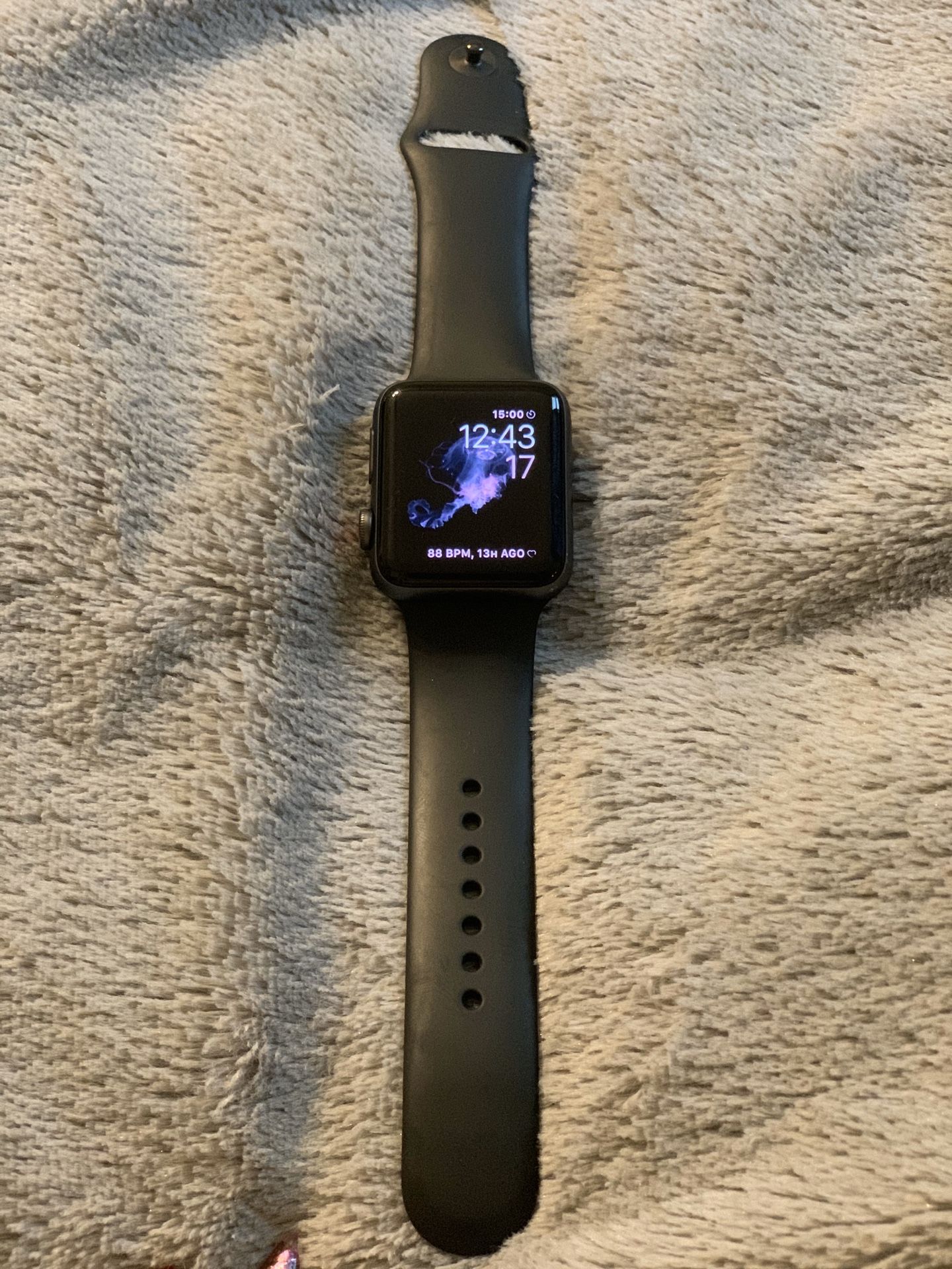 Series 3 - 42mm gps + cellular with Apple care+