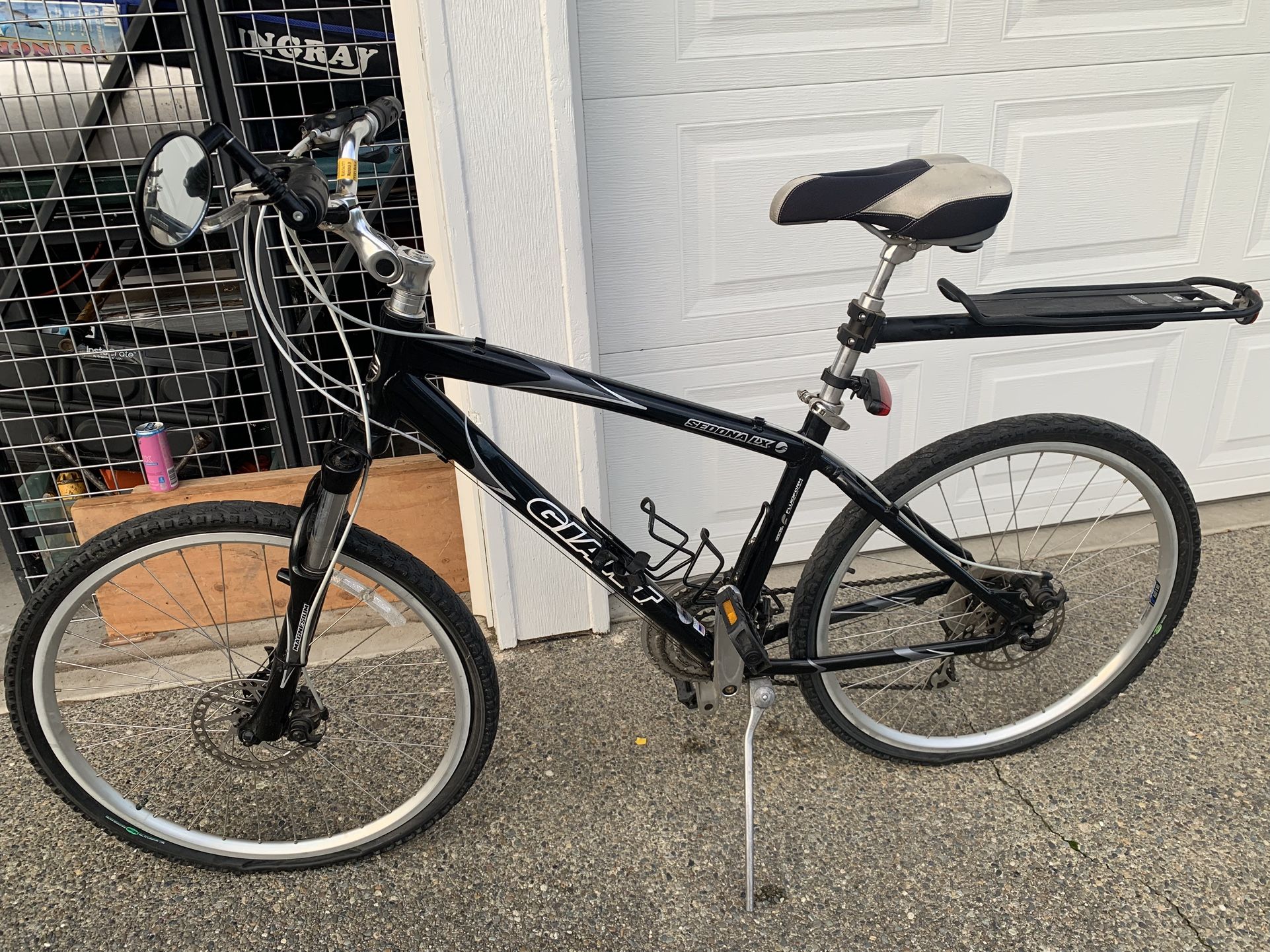Giant Sedona LX Bike 6061 Giant Sedona LX Bike 6061