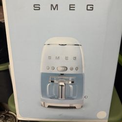 NEW SMEG Coffee Maker 
