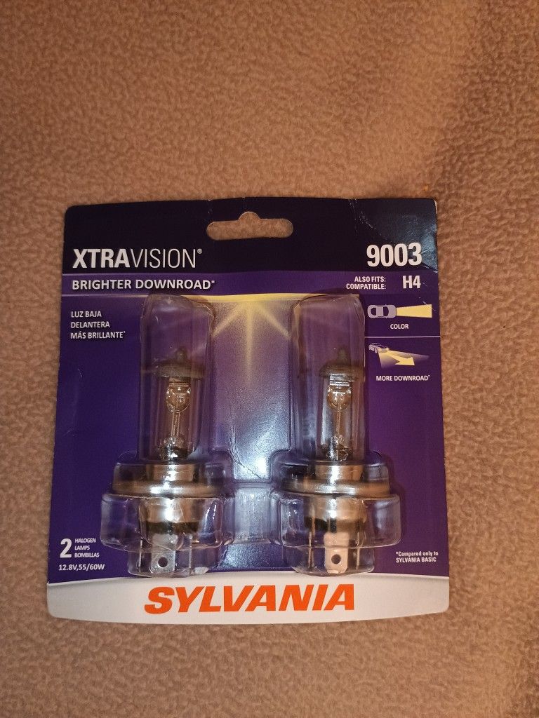 Brand New Car Lights 9003xv Asking $20