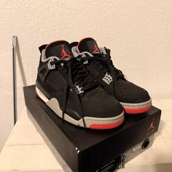 AIR JORDAN 4 BRED