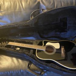 Acoustic Amplified Guitar