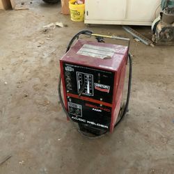 Century AC/DC 230/140 Amp Welder