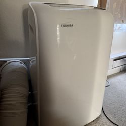 Toshiba Portable AC