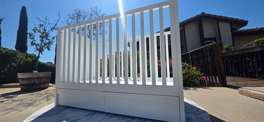 Baby crib