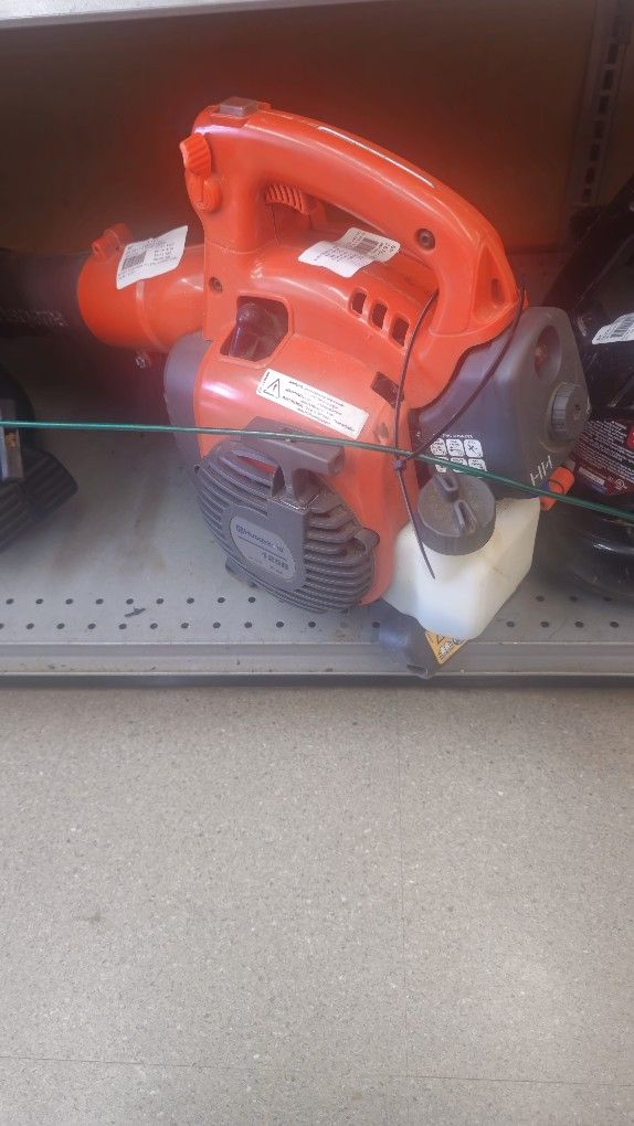 Husqvarna Gas Blower Up For Sale Here At Cash America Pawn On Summit Ave In Greensboro 