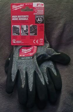 New Milwaukee Size Medium Work Gloves