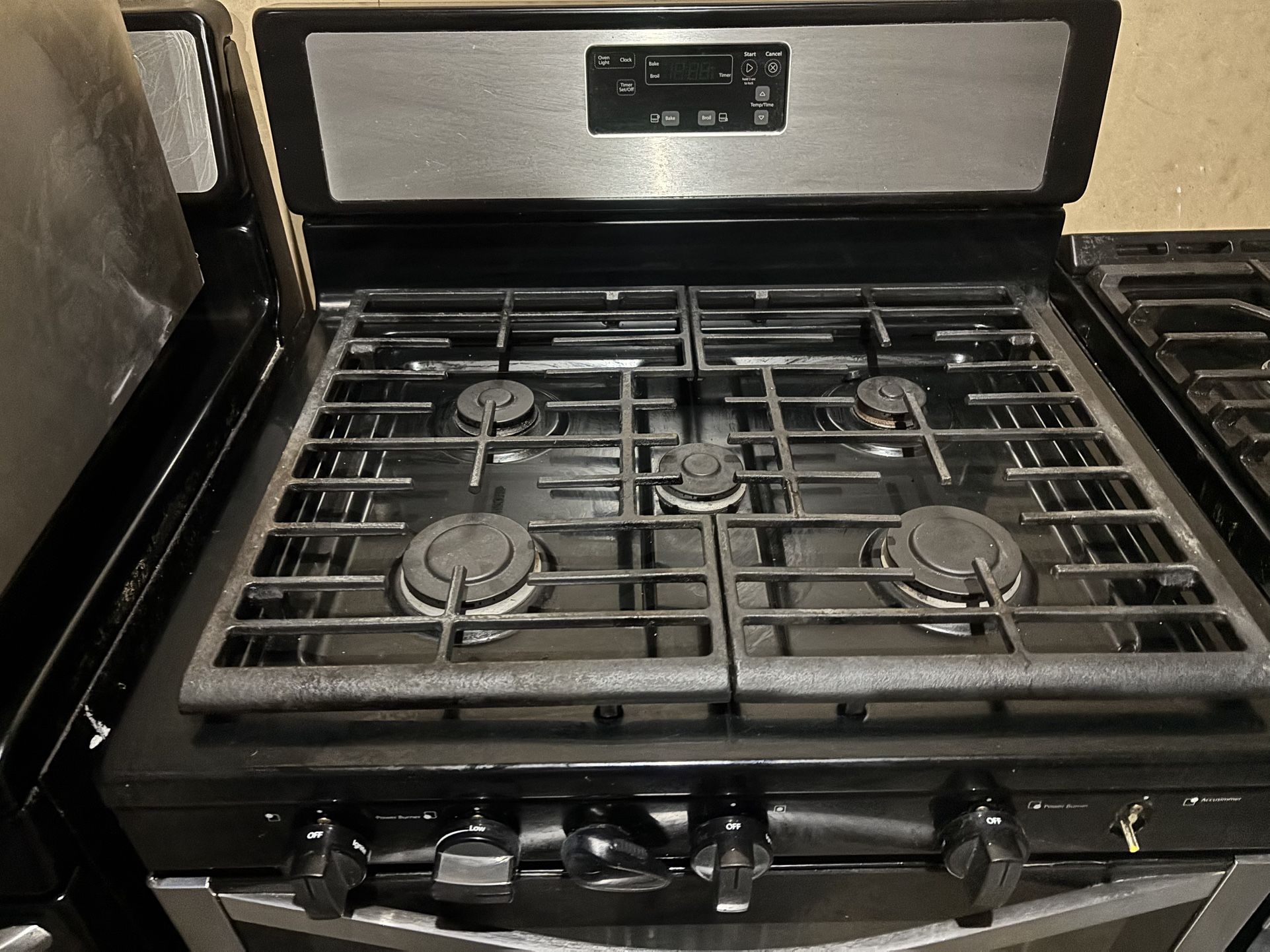 🔥 Whirlpool 5-Burner Gas Range – Stainless Steel