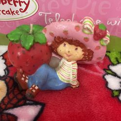 Vintage Strawberry Shortcake Candle/Icing Decorations