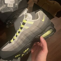 Nike Air Max 95 Neon