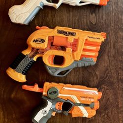 Lot Of 4 Single Shot Nerf Guns & Barrel Extender