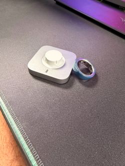 Oura Ring 4 Ceramic Blue