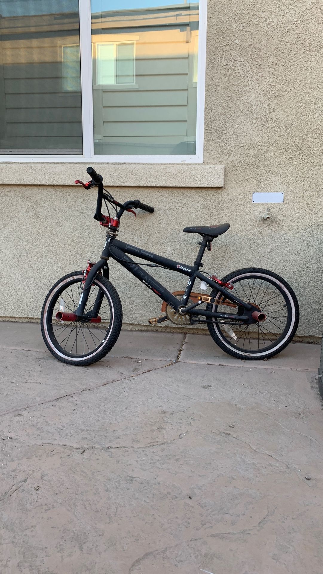 Razor black label bike model # 21860