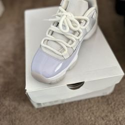 Air Jordan 11 “pure Violet” Lows 