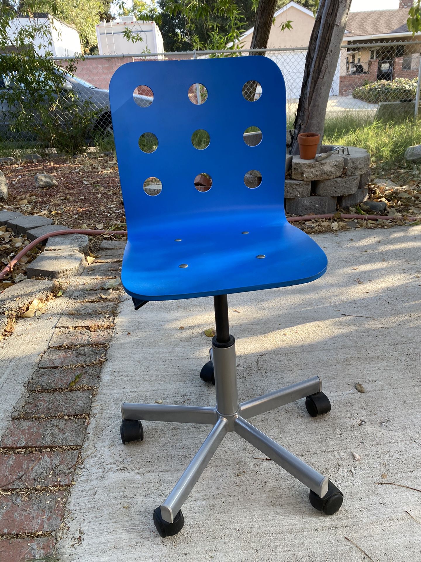 Desk chair for students