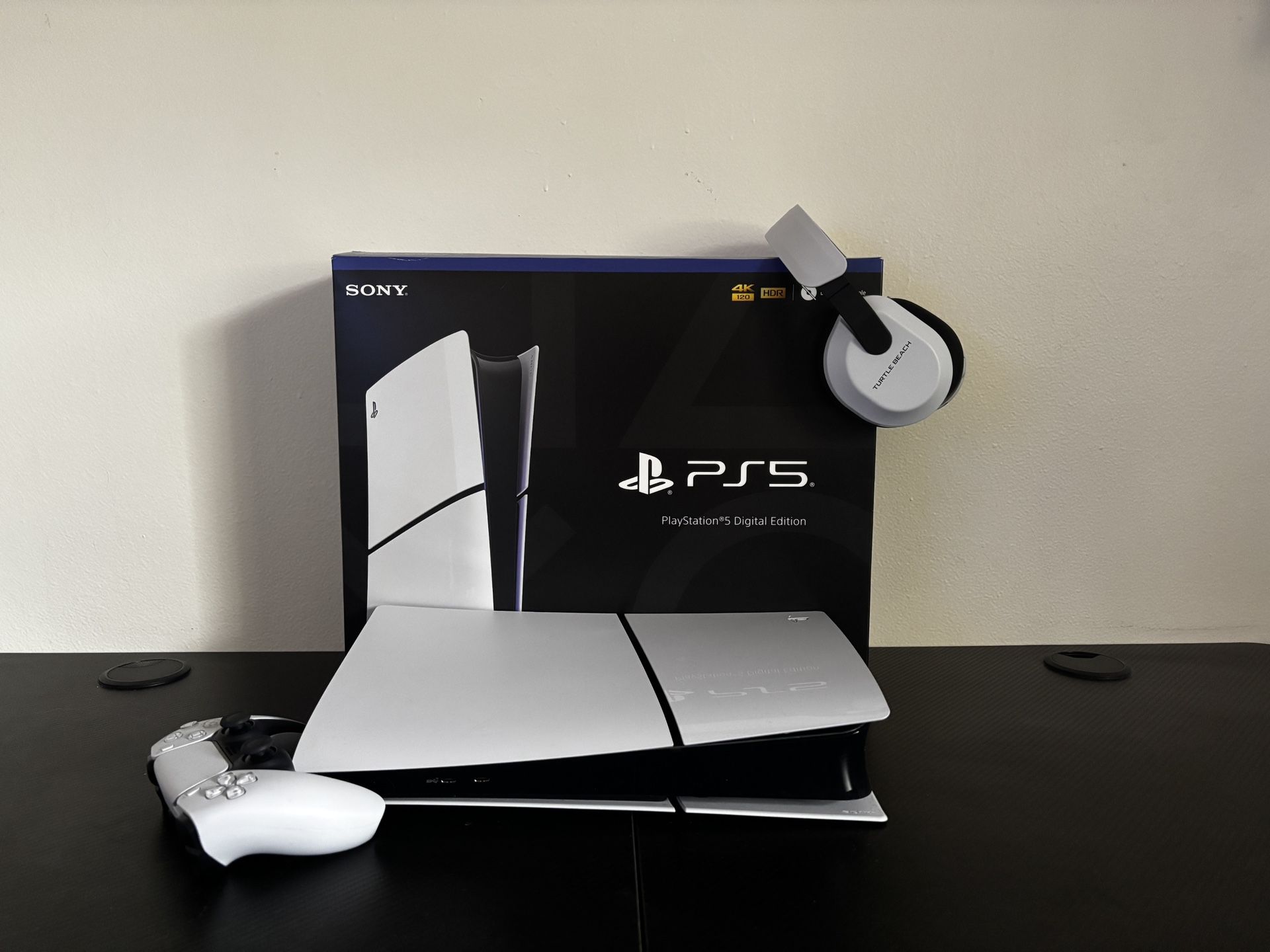 Play Station 5 With Turtle Beach Headphones