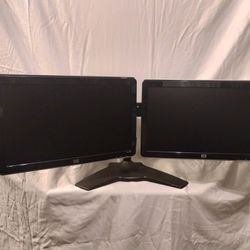 Hewitt Packard monitors (2) w/dual stand, like new, no scratches, work perfect w/power cords