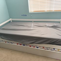 Twins Side Bed With Mattress!