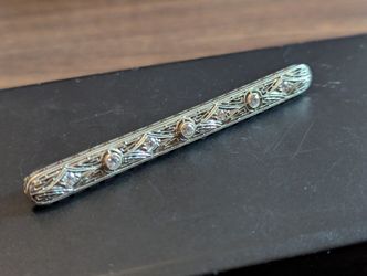 Beautiful Antique 18k White Gold With Diamonds Pin