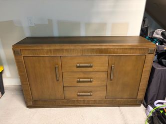 Sideboard/Credenza