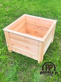 Cedar Planter 4.8 Cubic Foot Custom