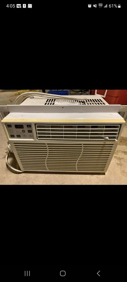 6000 BTU GE Air Conditioner 