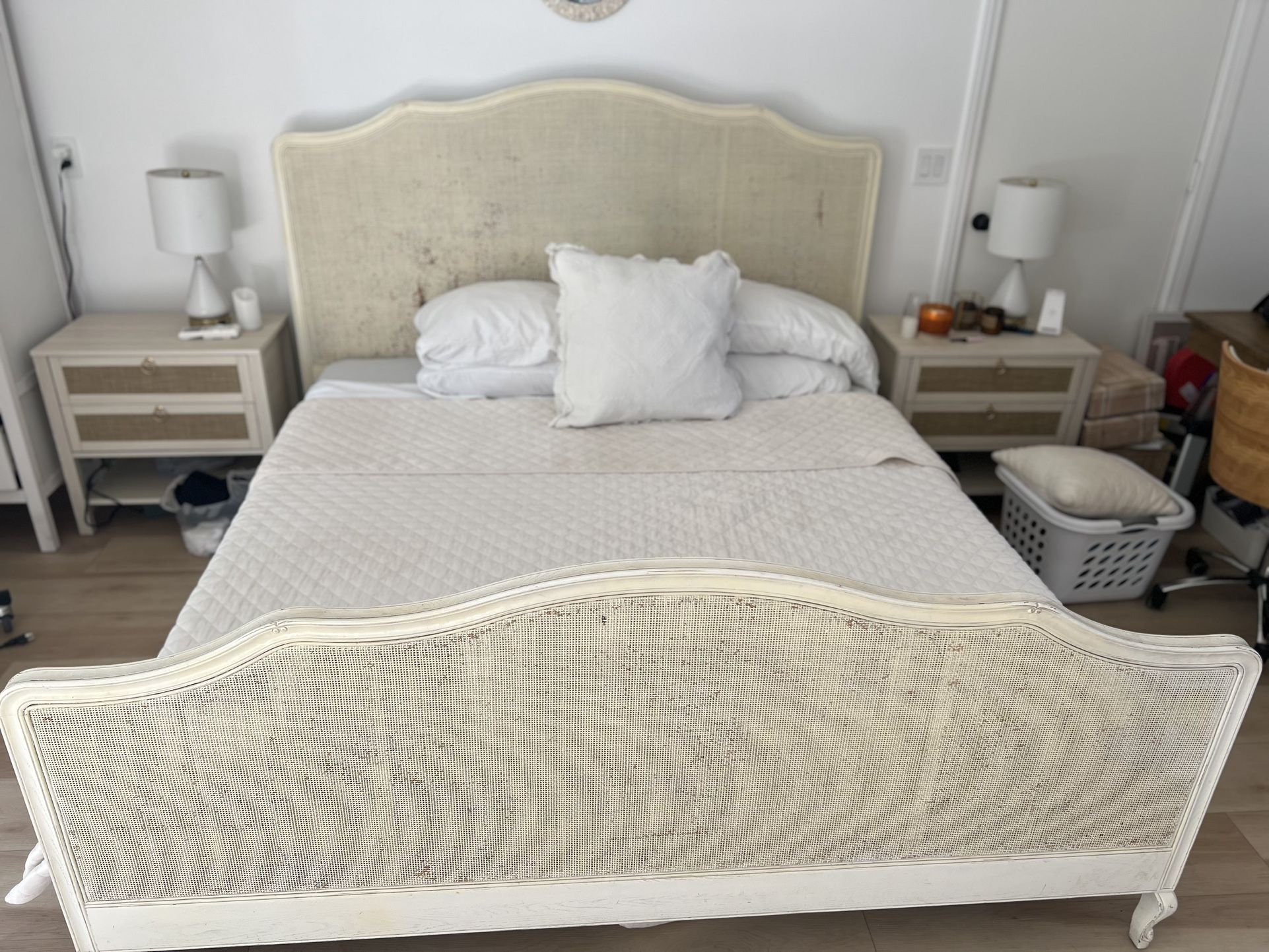 King Size Shabby Chic Restoration hardware Bed Frame
