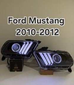 Ford Mustang 2010-2012 Headlights
