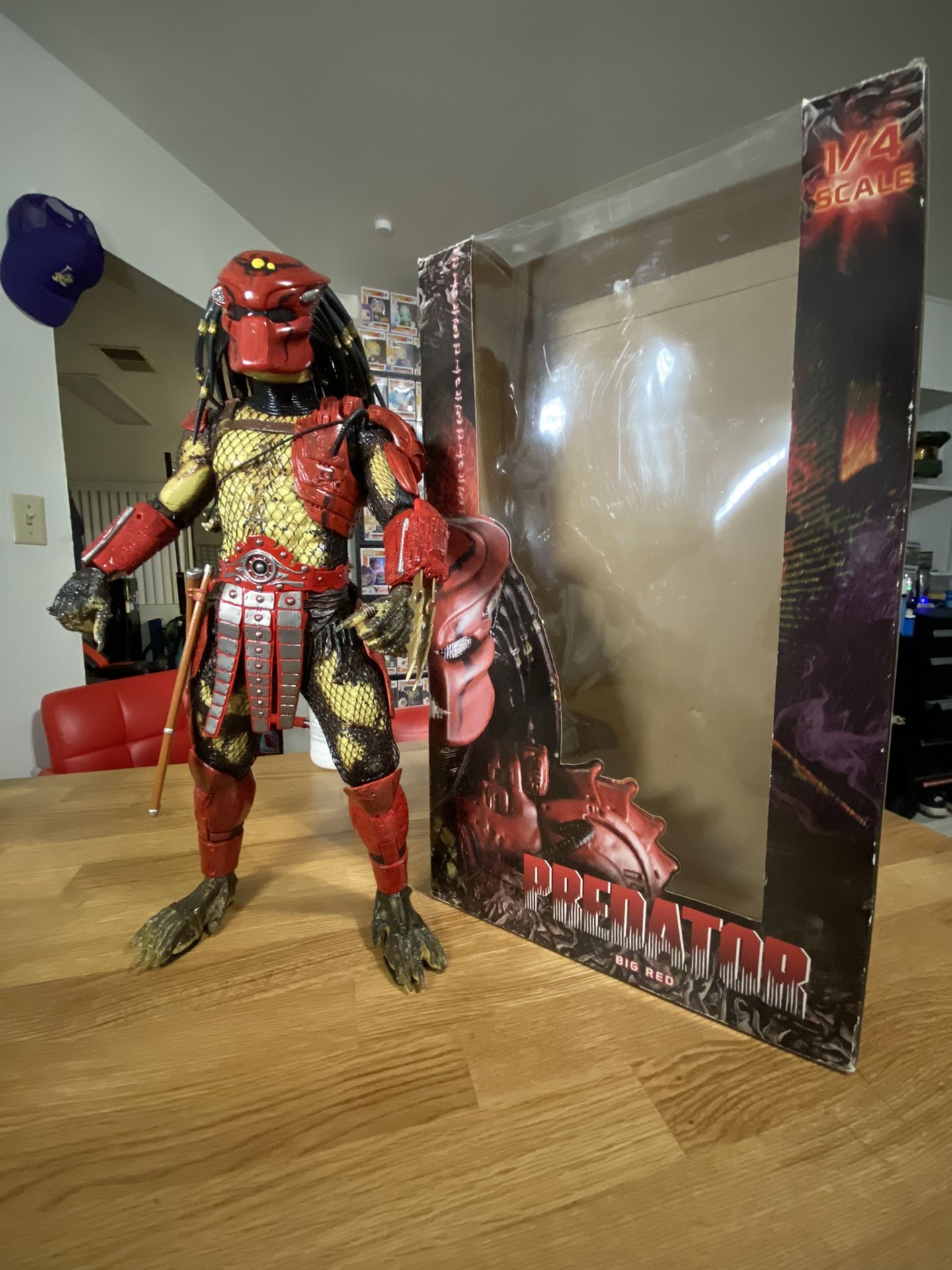 NECA Big Red Predator 1/4 Scale (RARE) for Sale in City Of