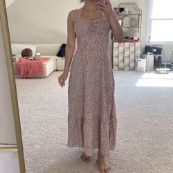 Floral halter neck dress. S