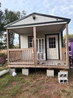 Small Cabin Shed