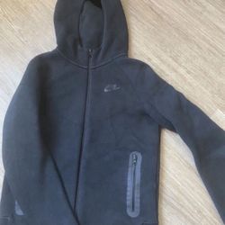 Nike Tech 