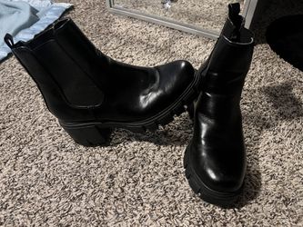 Boots Women’s/juniors 