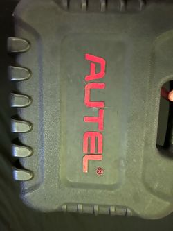 Autel MaxiCheck MX808 diagnostic scan tool.