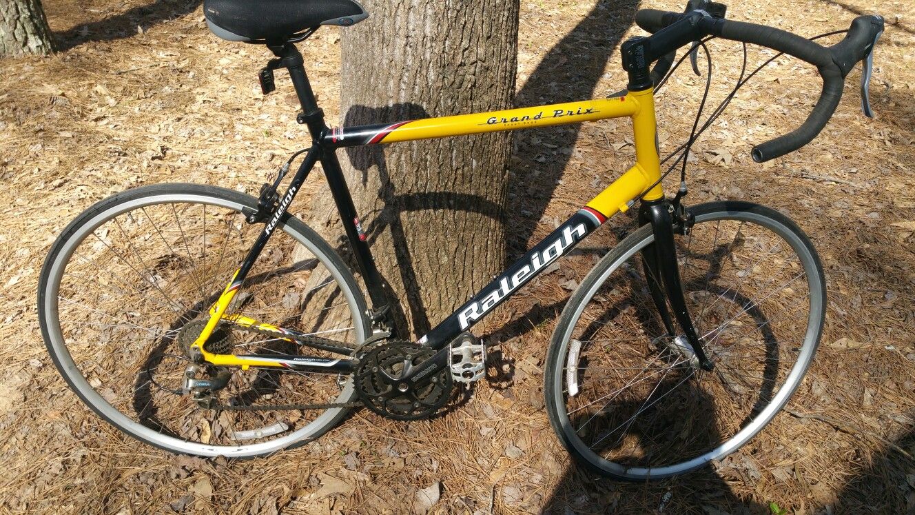 Raleigh Grand Prix sport road bike 985 excellent condition