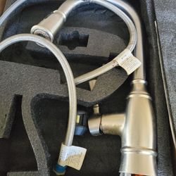 Kitchen Faucet brushed nickle