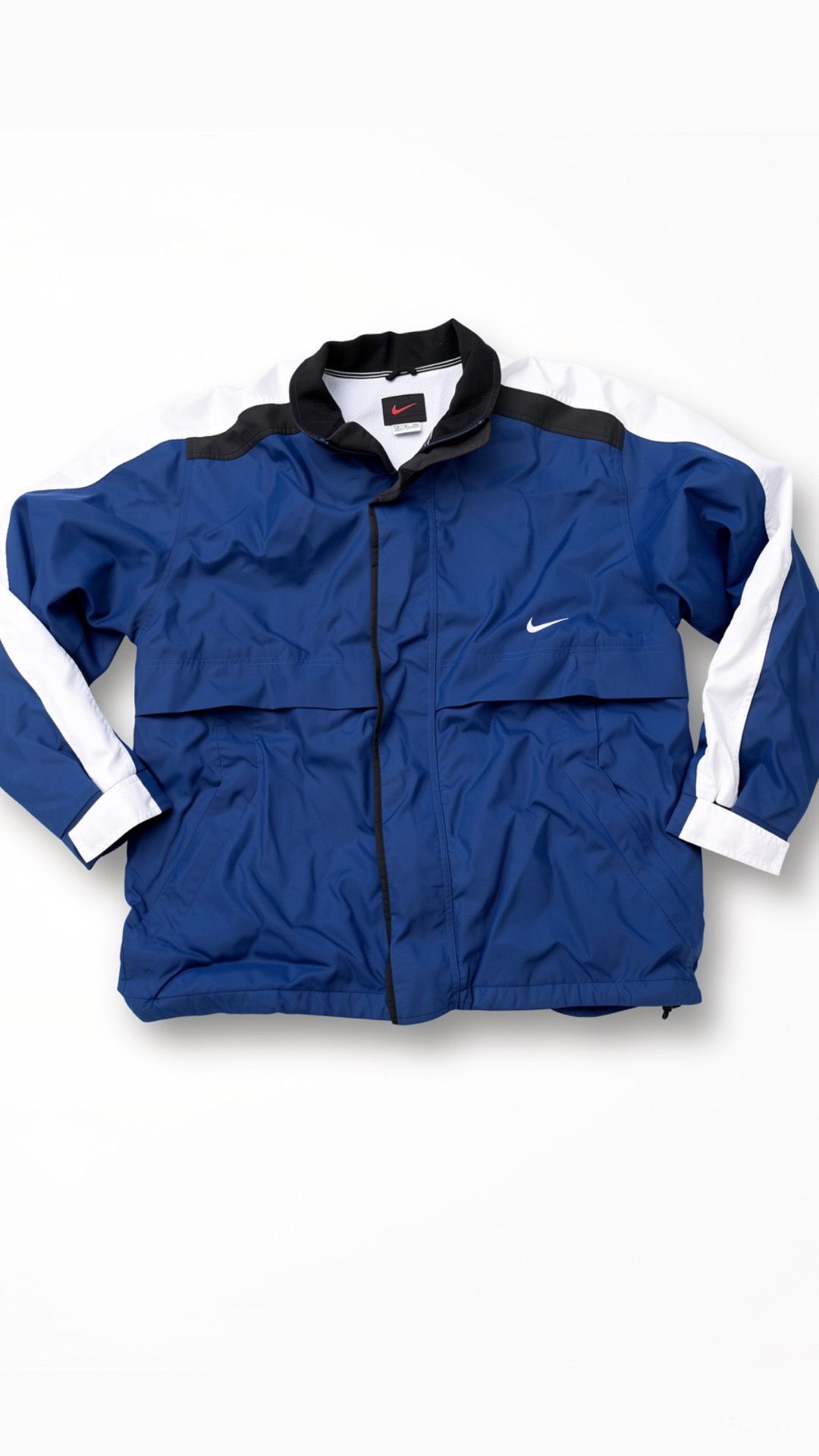 Nike windbreaker vintage jacket men’s size medium fits Large