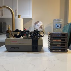 Nintendo + 8 Games