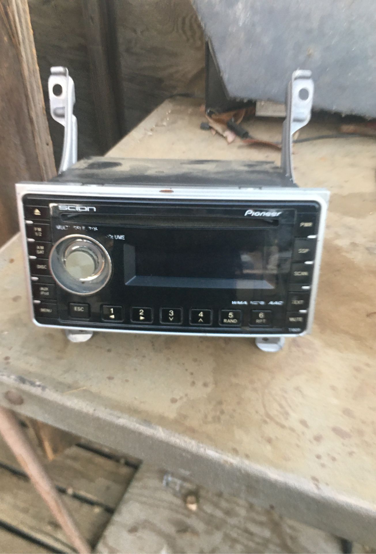 Stereo for scion 2007