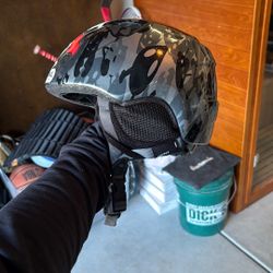 Giro Youth Ski Helmet