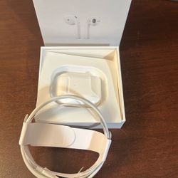 White AirPod 1st Gen (UBC)