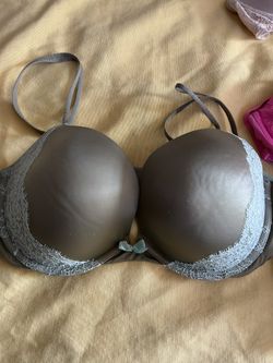 Lot Of VICTORIA SECRET AND WARNERS BRA