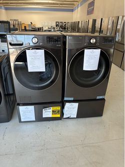 SCORE BIG⚽️ THIS SUMMER🌞 SAVE $1770 OFF MSRP on a Washer & Dryer, Pedestal Washer & Pedestal Storage Combo