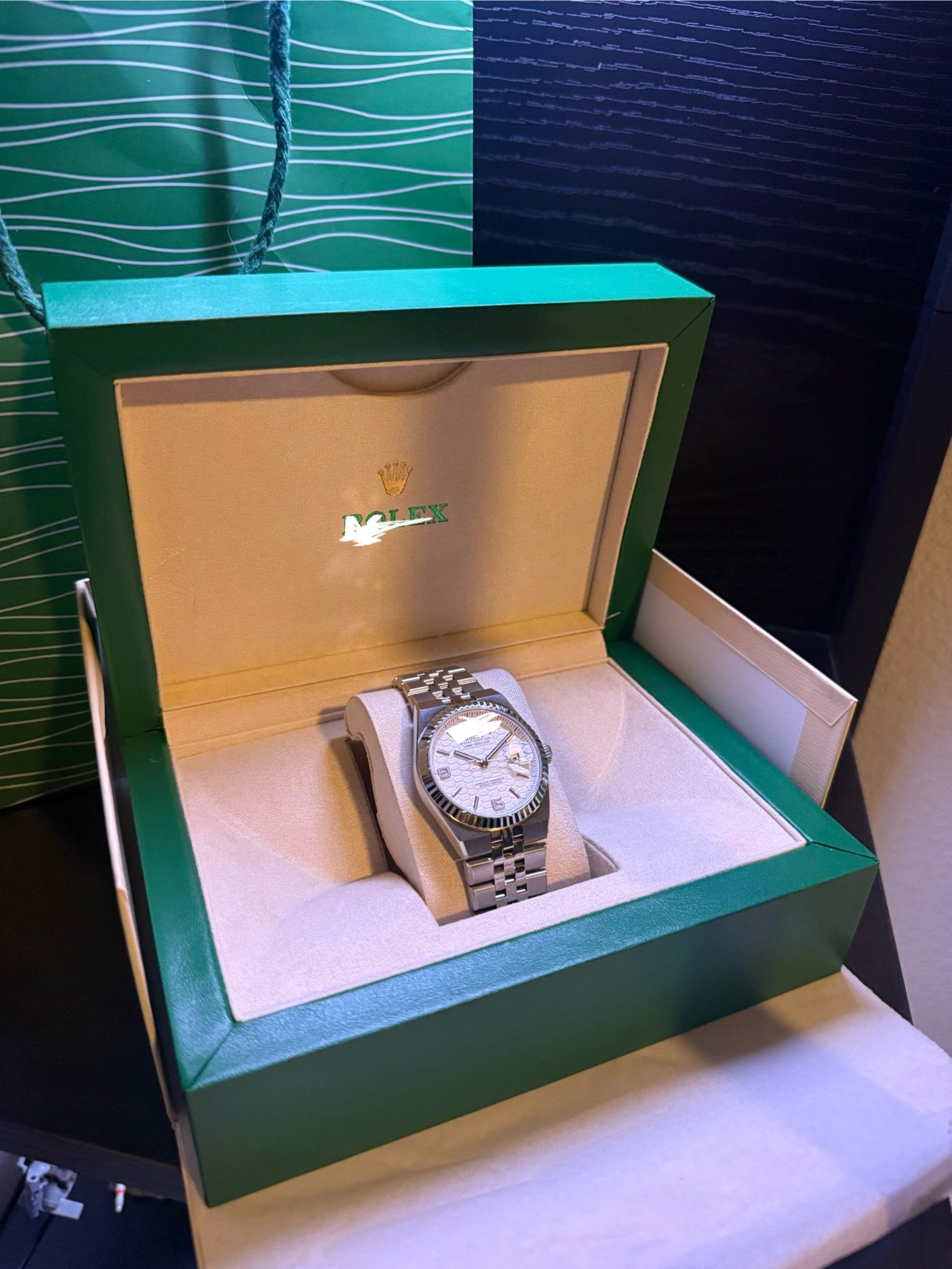 Luxury Watch For Men (Best Quality!)