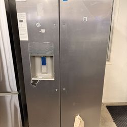 New Frigidaire Gallery 33" Side By Side Refrigerator