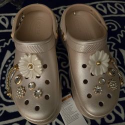 CROCS Bae Jewled Bedazzled Pearl Pink Jeweled Clogs with Gold & Pearl Charms