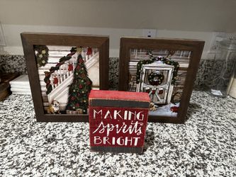 KIRKLANDS Christmas Frames 