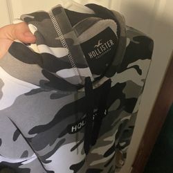 Hollister grey white black color camo hoodie size M brand new