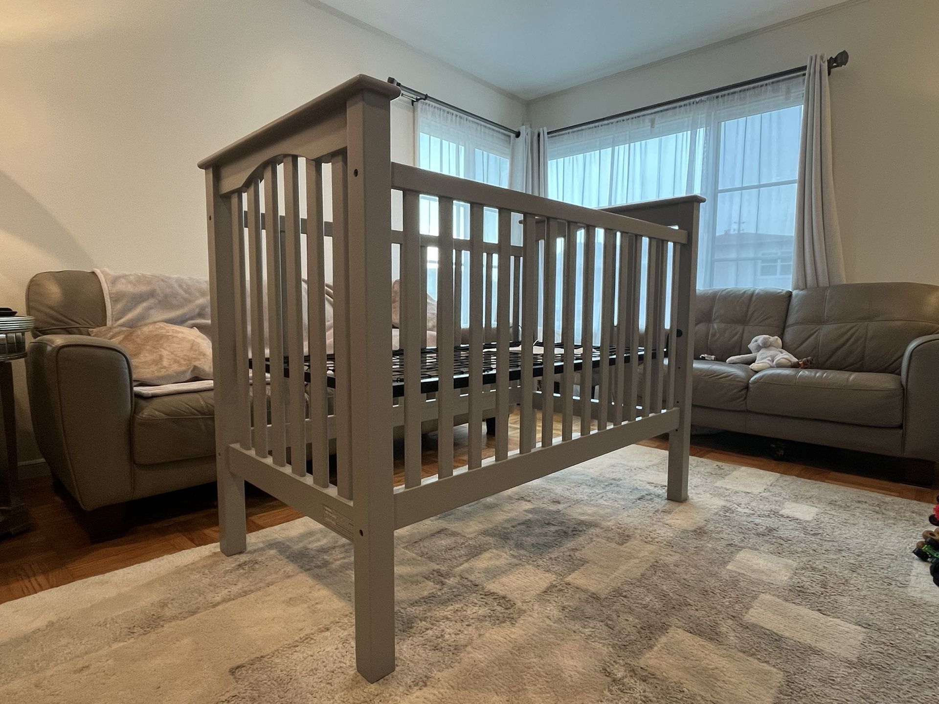 Pottery Barn Crib (Kendall Crib, Grey) + Converter (in Box)